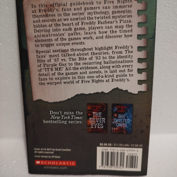 Guidebook must-have any fan of the popular game series, Five Night at Freddy's - Picture 2 of 16